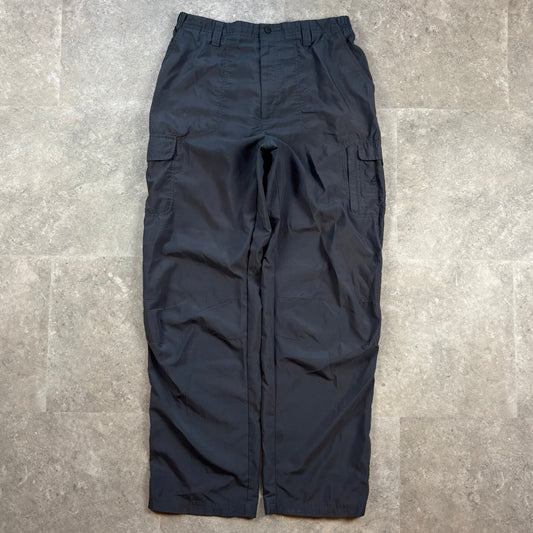 Nike ACG Grey Technical Cargo Trousers – Utility Outdoor Pants (Size L)