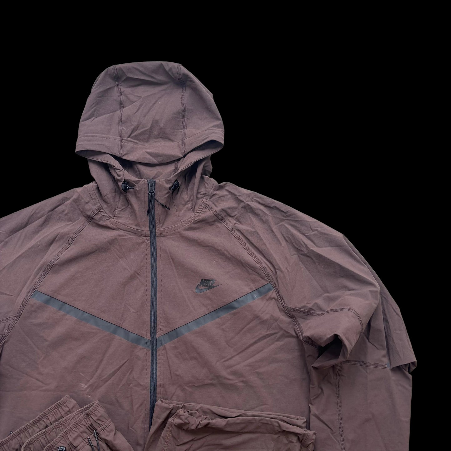 Nike Woven Hooded Tracksuit – Brown – Large