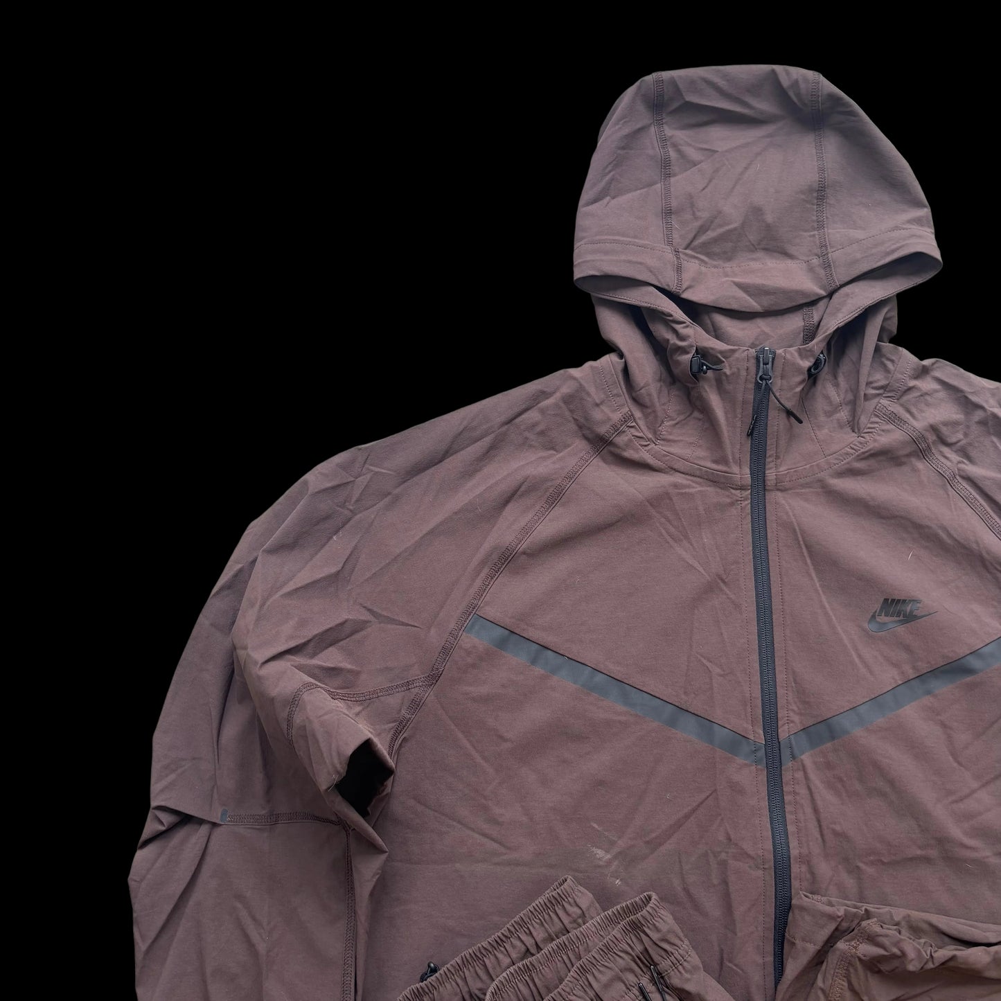 Nike Woven Hooded Tracksuit – Brown – Large